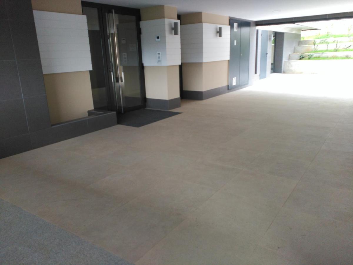 Costa Norte Gym Apartamento Con Terraza Garaje Y Piscina Castro Urdiales Exterior photo