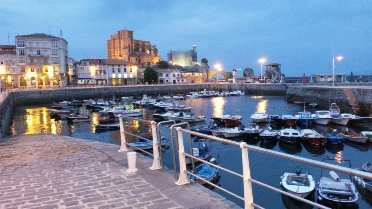 Costa Norte Gym Apartamento Con Terraza Garaje Y Piscina Castro Urdiales Exterior photo